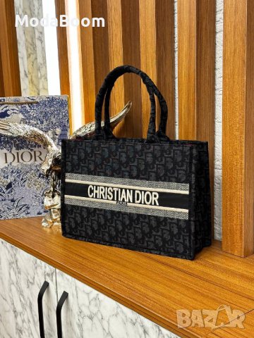 Дамски чанти Christian Dior , снимка 5 - Чанти - 42872296