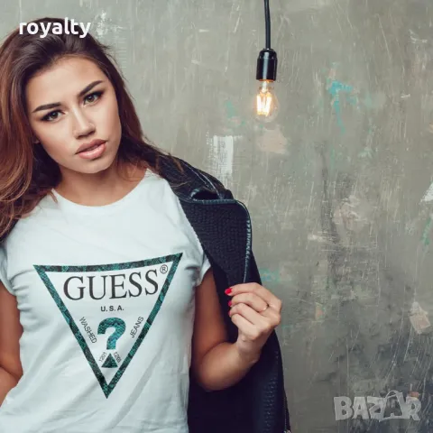 Guess дамски тениски Различни дизайни , снимка 13 - Тениски - 49658182