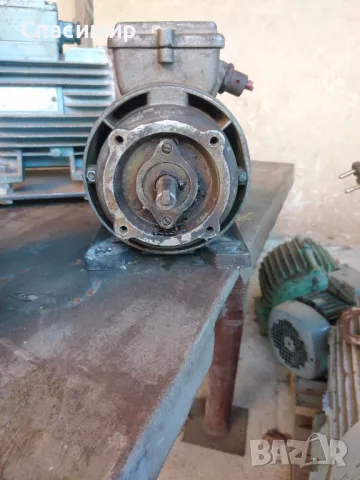 Ел двигател 180w на 1400об , снимка 3 - Електродвигатели - 49414222