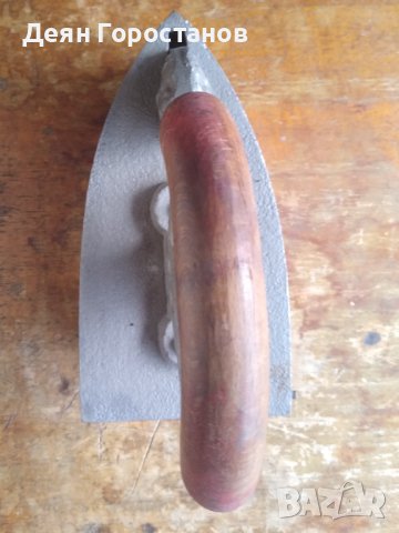 Стара ютия на въглища, снимка 3 - Антикварни и старинни предмети - 42536021