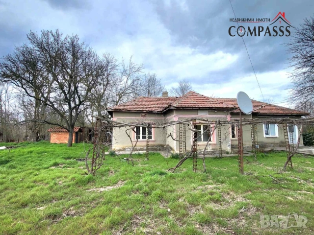 с. Равнец, Общ. Ген. Тошево, къща с двор – 19000евро!, снимка 2 - Къщи - 54064803