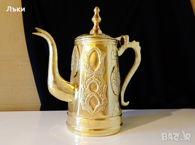 Персийска кана,чайник с апликации 1.11 кг. , снимка 2 - Антикварни и старинни предмети - 30296233