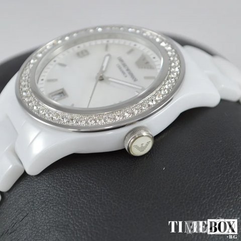 Emporio Armani AR1426 Ceramica Leo. Нов дамски часовник, снимка 7 - Дамски - 38751000