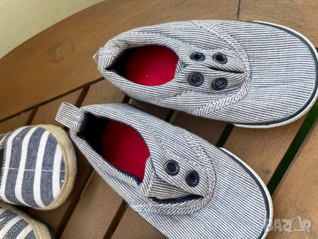 H&M нови 18/19номер 10лв за 3чифта, снимка 2 - Детски пантофи - 34106458