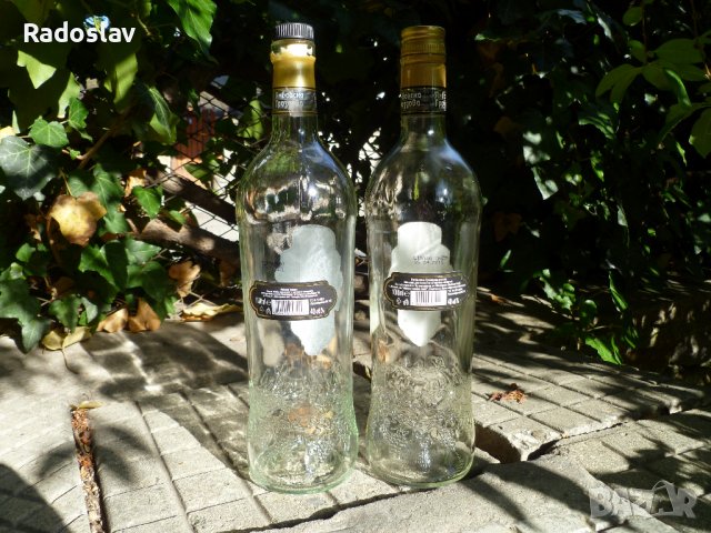 Стъклени бутилки за ракия, снимка 2 - Буркани, бутилки и капачки - 36963285