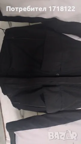 Зимно яке Bershka, снимка 4 - Якета - 49323254