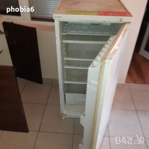 Хладилник Идезит с камера, снимка 2 - Хладилници - 48720603