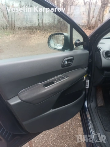 Peugeot 5008 1.6, снимка 8 - Автомобили и джипове - 53259626