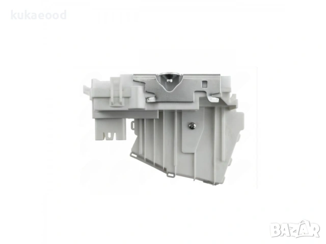 Брава за Mercedes B-Class W245, снимка 5 - Части - 54049243