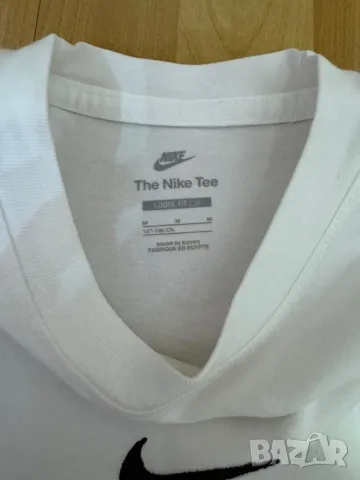 Дамска тениска Nike , снимка 2 - Тениски - 47649179