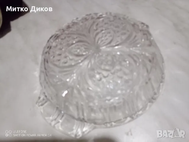 Стъклена купа за ядки 173 ММ три прегради, снимка 2 - Аксесоари за кухня - 47512685