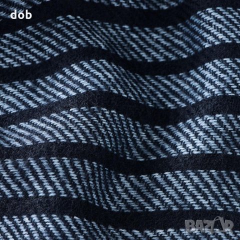 Нов шал G Star Dorala Scarf, оригинал, снимка 4 - Шалове - 30138693