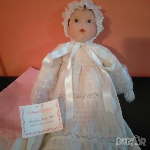 Колекционерска Порцеланова кукла Catherines Christening Kathy Barry-Hippensteel for Knowles 1990, снимка 11 - Колекции - 42624736