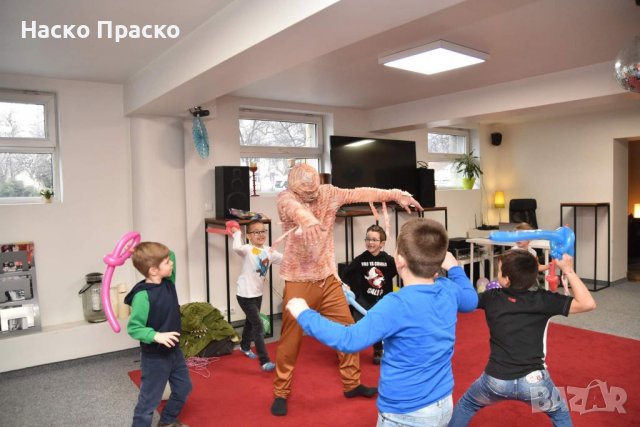 Huggy Wuggy щуро парти с Наско Праско, снимка 14 - Детегледачки, детски центрове - 36994894