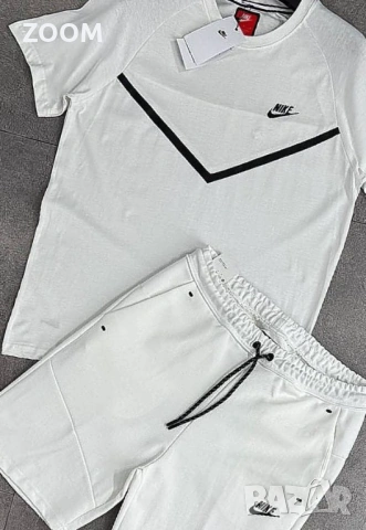 Nike Tech Fleece с тениска и къси панталони, Промо комплект, снимка 2 - Тениски - 53948438