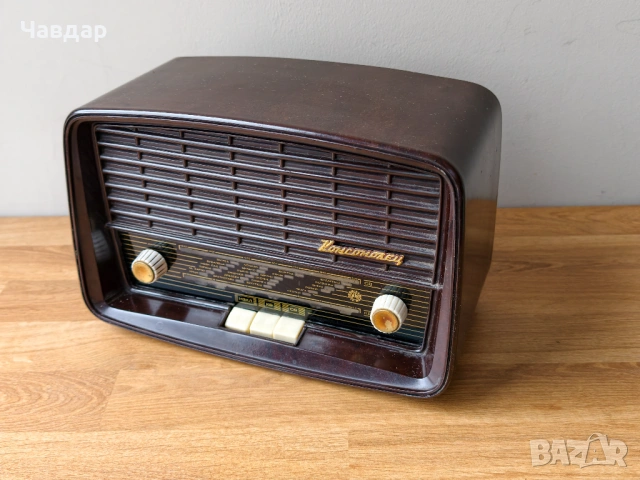 Ретро радио Комсомолец и ретро телефон от бакелит, снимка 4 - Антикварни и старинни предмети - 54062123