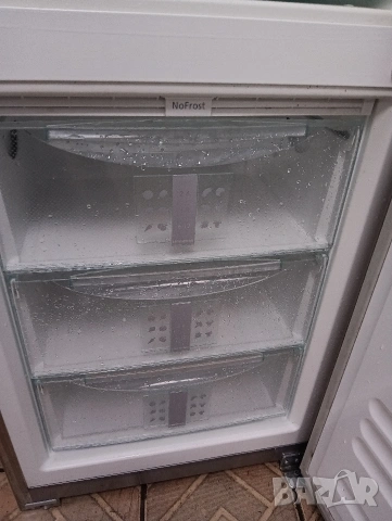 Иноксов комбиниран хладилник с фризер Liebherr A+++ Made in Germany 2 години Гаранция!, снимка 9 - Хладилници - 54002881