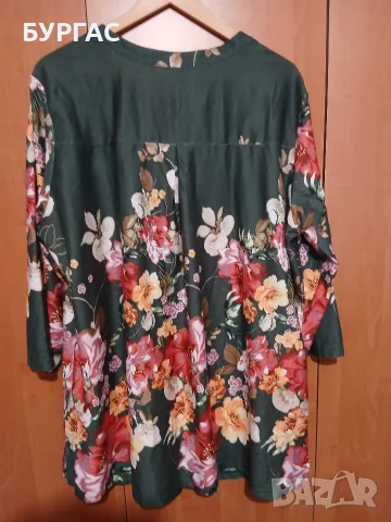 3-4xl Зелена туника с флорален десен има еластичнос и е напълно запазена, снимка 3 - Туники - 56056403