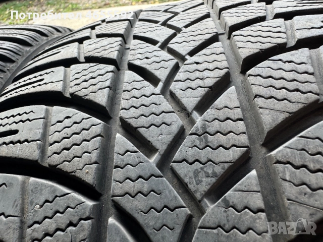 255/40/19 перфектни гуми, снимка 4 - Гуми и джанти - 52495791