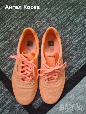 Adidas -Платненки, снимка 3 - Маратонки - 54164543