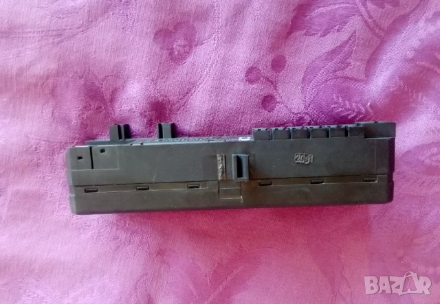 кутия с бушоните- Mercedes , снимка 3 - Части - 36987404