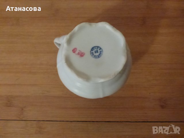 Каничка за мляко латиера български порцелан Коста Йорданов Видин 1960 г, снимка 7 - Аксесоари за кухня - 44202680