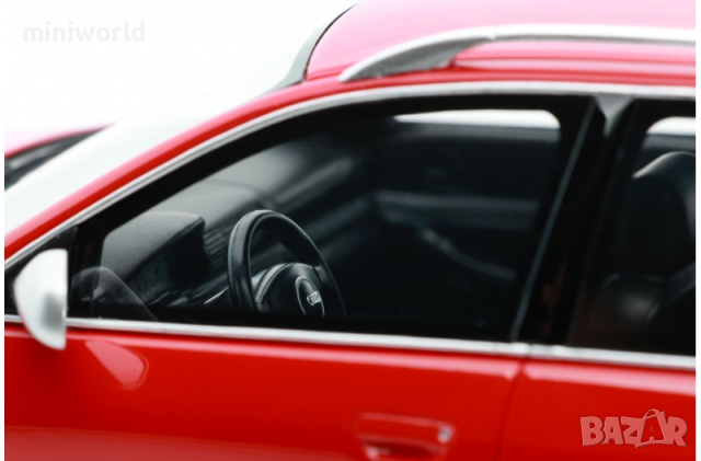 Audi RS4 B5 Avant Kombi 2000 - мащаб 1:18 на Ottomobile моделът е нов в кутия, снимка 10 - Колекции - 44508850