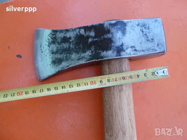 Качествена брадва за цепене  -  534