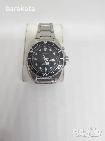 Seiko kinetic diver 