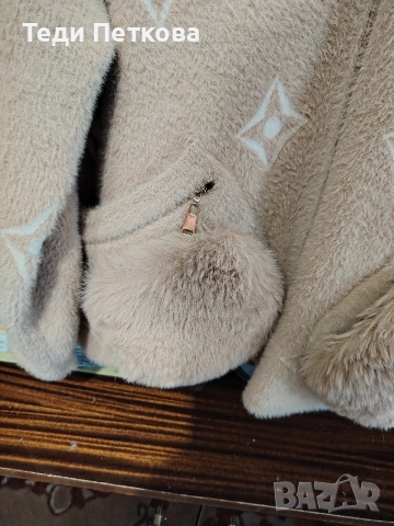 Кашмирена дамска жилетка останали 2 броя, снимка 3 - Жилетки - 52974573