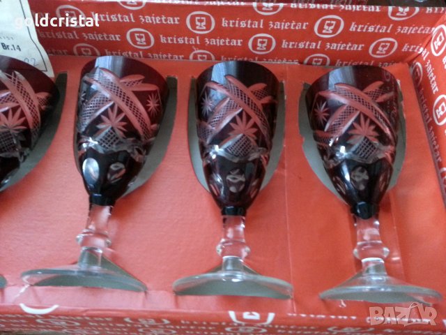 Кристални чаши цветен червен кристал , снимка 3 - Антикварни и старинни предмети - 37312033