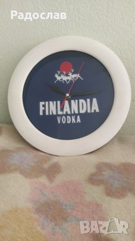 стенен часовник vodka Finlandia , снимка 1 - Стенни часовници - 40784150