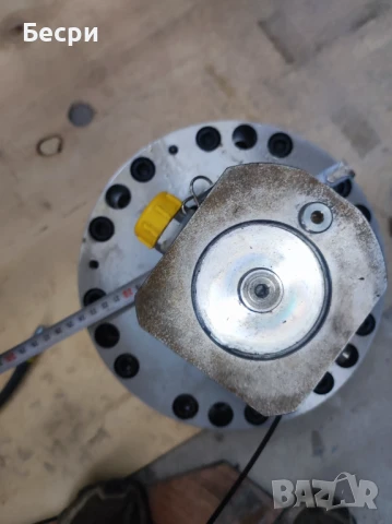 Хидравличен затегач за CNC струг, снимка 3 - Стругове - 51161938