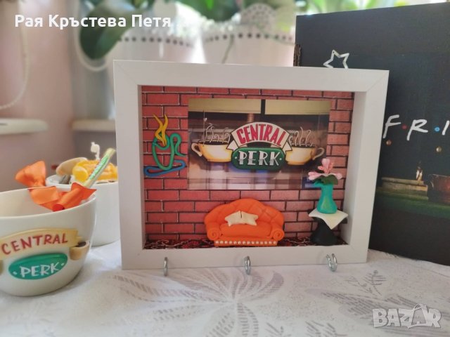 Подаръчни кутии на тема "Приятели "/ "Friends" + подарък лъжичка, снимка 6 - Декорация за дома - 34092819
