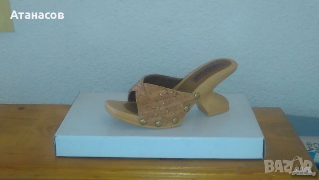 продава български дамски обувки нови, естествена кожа от 3 до 5 лв. на чифт на едро, снимка 3 - Дамски ежедневни обувки - 39591503