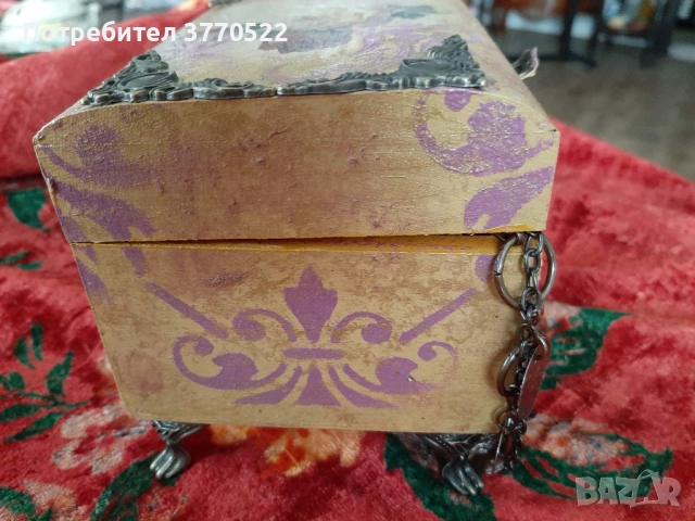 Кутия за бижута в старинен стил., снимка 3 - Антикварни и старинни предмети - 52919093