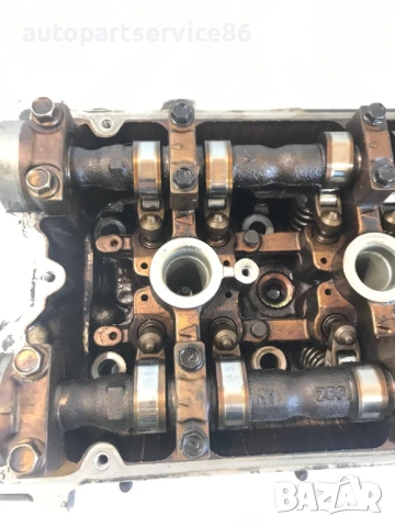Дясна част на цилиндрова глава с разпределителни валове за KIA Opirus  3.5 (2006), снимка 2 - Части - 53282248