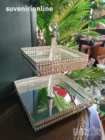 Луксозна метална стойка за сладкиши на 2 нива, снимка 3 - Декорация за дома - 38255513