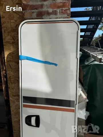 Оригинална врата за Кемпер (Неразличим от нов)(рамката е чисто нова) Монтажен размер 195/60 , снимка 3 - Къмпинг мебели - 47639974