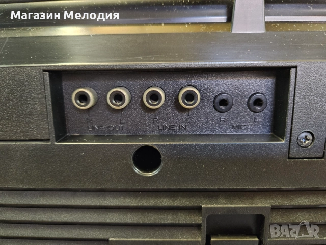 Радиокасетофон Hitachi TRK-7620E Hitachi 3D Super Woofer Boombox В отлично техническо и визуално със, снимка 16 - Радиокасетофони, транзистори - 52813792