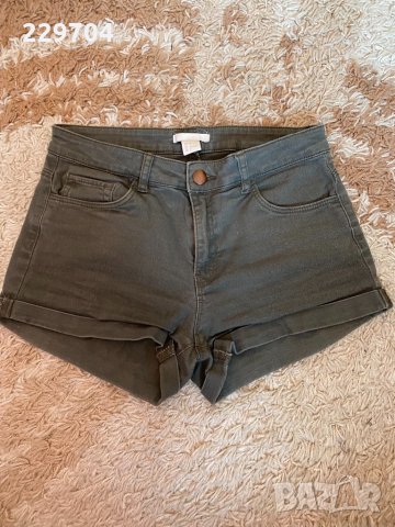 Дамски къси панталонки с висока талия H&M , снимка 1 - Къси панталони и бермуди - 32050448