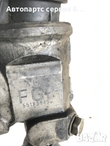 Корпус на термостат за Alfa Romeo 147 2007 1.9 M-Jet Оригинален 55189845, снимка 2 - Части - 53068425