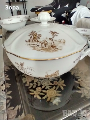 Порцеланов Сервиз за Хранене от 25 части - BOHEMIA порцелан, снимка 11 - Сервизи - 52305806