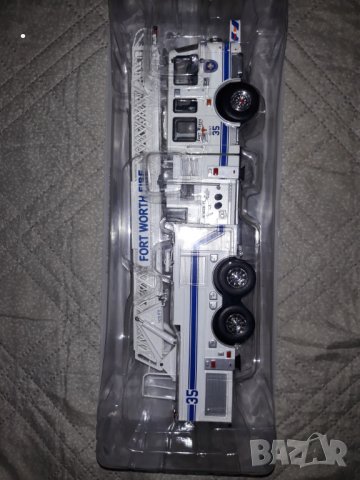 American Fire Car Американска пожарна 1.43  мащаб. , снимка 8 - Колекции - 34939544