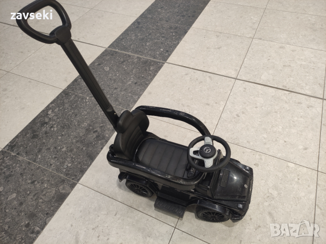 Кола за яздене с дръжка - Mercedes G350d, черна, снимка 6 - Детски велосипеди, триколки и коли - 44792589