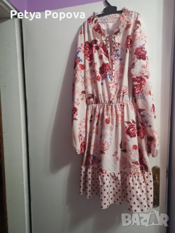 Рокля на цветя, снимка 7 - Рокли - 39179218