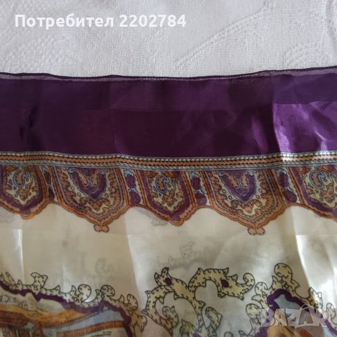 Копринен дамски шал ,,Фелиситас куейсер", снимка 14 - Шалове - 38626011