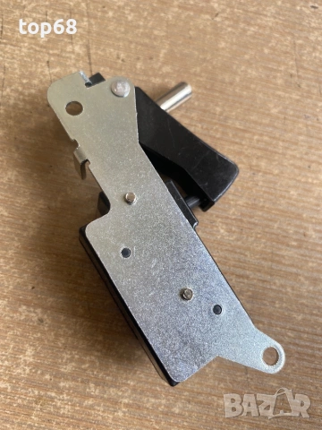 Ключ за къртач HITACHI за H50, H50SA, H55SA, H65SC, снимка 2 - Резервни части за машини - 54122766