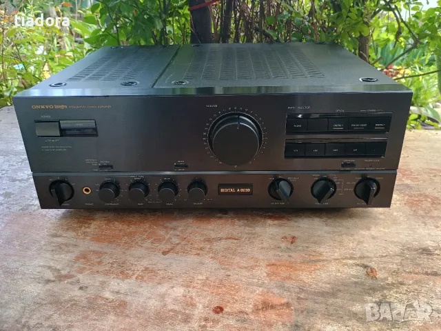 Onkyo Integra A-8690 with built-in DA converter, снимка 2 - Ресийвъри, усилватели, смесителни пултове - 50121386