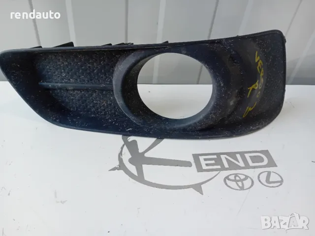 52127-0f040 Дясна решетка халоген Toyota Corolla Verso